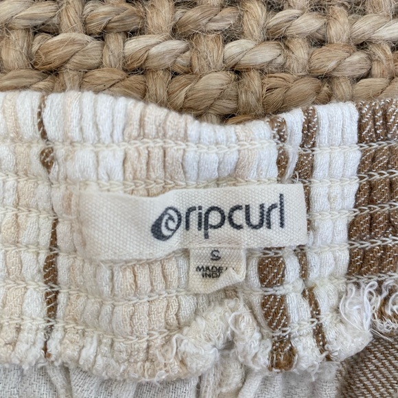 Rip curl shorts! - Picture 3 of 3
